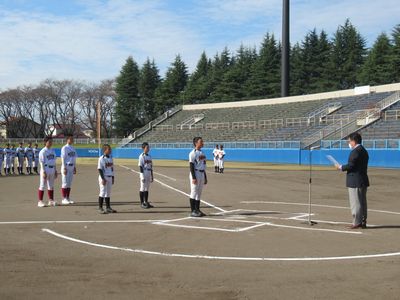 写真：「令和2年度第74回桐生市近隣中学校軟式野球大会」閉会式の様子1