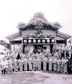 写真：三丁目祇園屋台