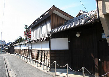 写真：主屋の外観