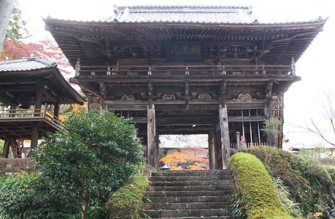 鳳仙寺山門の写真