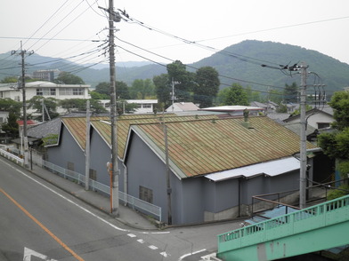 写真：前原倉庫の外観