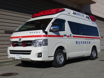 写真：高規格救急自動車の前部の様子