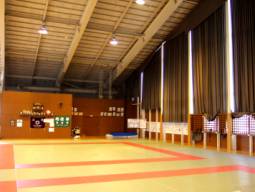 新里社会体育館柔道場の写真