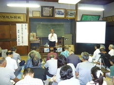 講演会の様子の写真