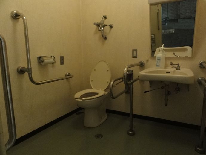 写真：消防庁舎・桐生消防署多目的トイレ