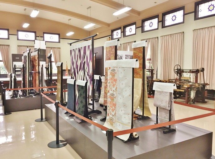 織物資料展示室の写真