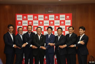 写真：「桐生まちづくりファンド」の設立および本ファンドを活用した第1号投資案件の実行に係る記念セレモニーの様子2