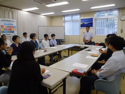 写真：笑顔のふれあいトーク（きりゅう市民活動推進ネットワーク）の様子