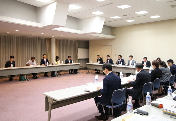 第1回桐生・みどり未来創生会議の会議風景