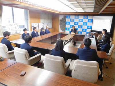 写真：桐生工業高等学校による「第10回建築甲子園」優勝報告の様子2