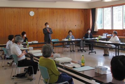 写真：桐生市民生委員児童委員協議会様へのマスク配付の様子2