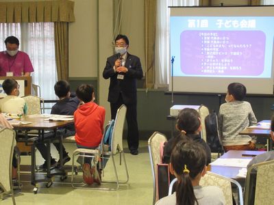 写真：「子どもがつくるまち ミニきりゅう2021」第1回子ども会議の様子