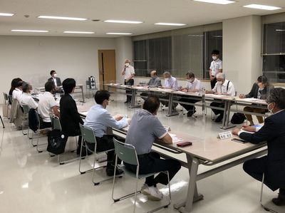 写真:まちづくりミーティングの様子