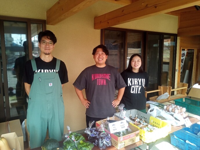 くろほねマルシェで活動してきた3人の集合写真