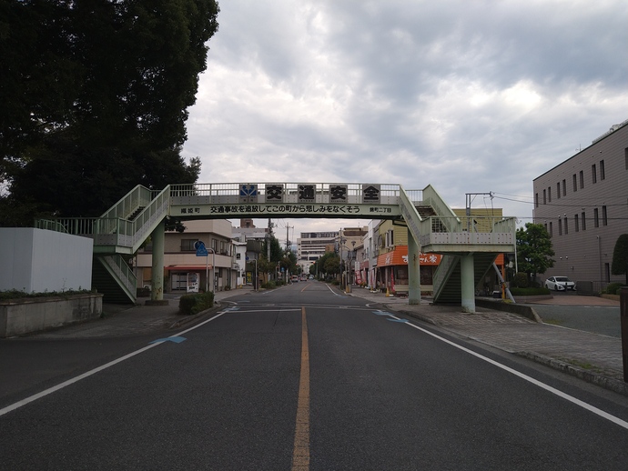写真：織姫横断歩道橋