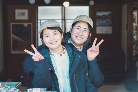 写真：リーダーの大川さんとサブリーダーの寺嶌さん