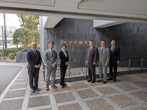 写真:大分県大分市の行政視察の様子