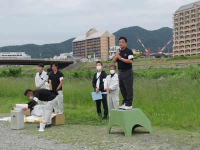 写真：第30回渡良瀬川クリーン運動の様子1