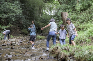 写真：川遊び1