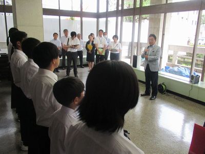写真：桐生市中学生海外派遣事業出発式の様子2
