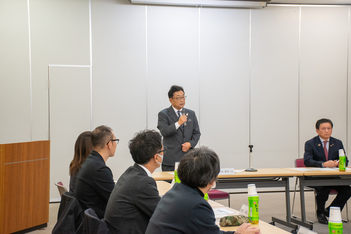 写真：会議の様子