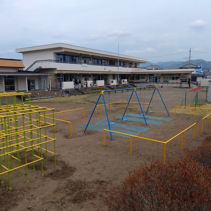 写真：広沢こども園外観