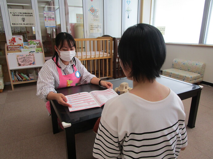 写真:個別相談の様子