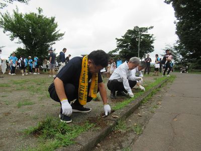 写真：「未来へはばたけ 山田製作所 桐生が岡動物園」清掃の様子