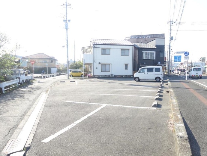 写真：駐車場