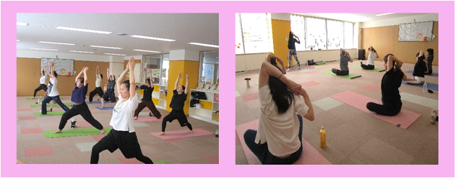 【写真】ヨガをするママたちの様子