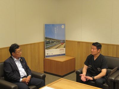 写真：第23回医療オリンピックC-1全国大会優勝報告の様子3