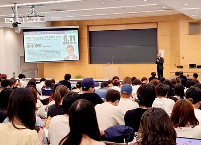 写真:立教大学で講演を行いました7