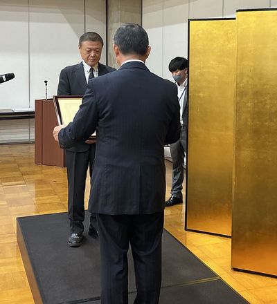 写真：「第5回小さな世界都市桐生大賞」表彰式に出席しましたの様子2