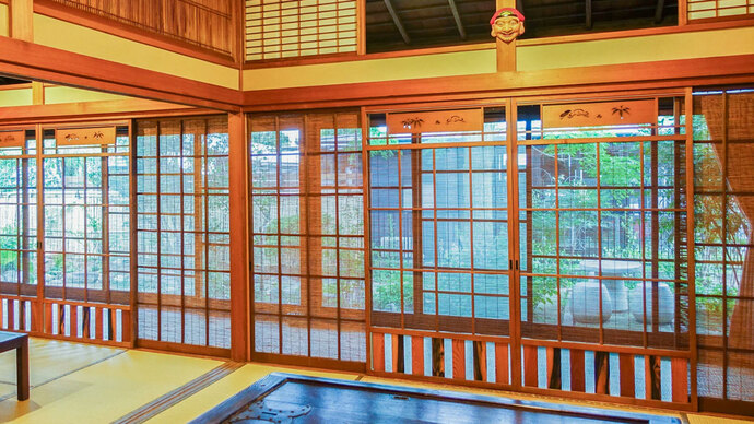 写真:紫香邸内装